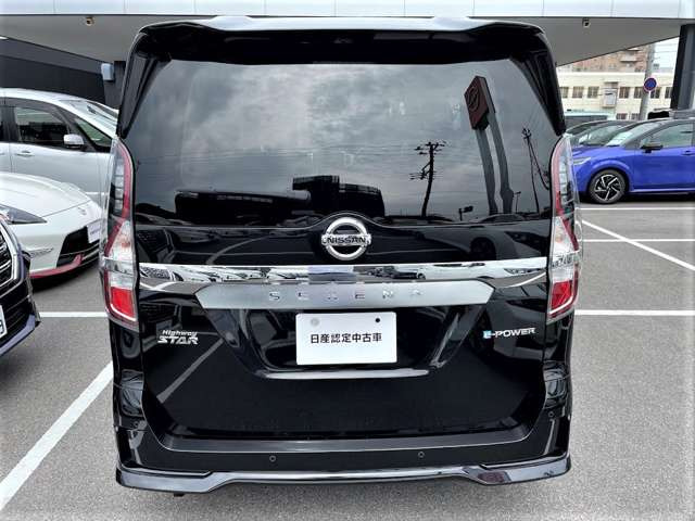 セレナ1.2 e-POWER ハイウェイスターV