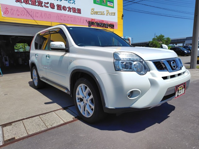 エクストレイル2.0 20GT ディーゼル 4WD