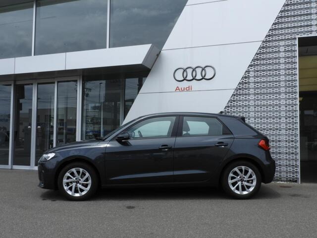 A1スポーツバック25 TFSI アドバンスド
