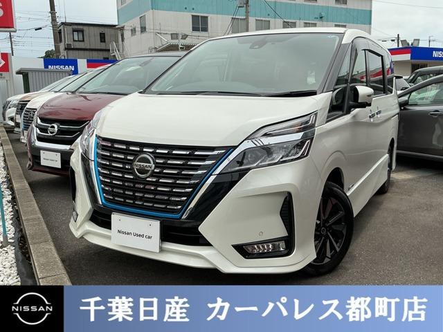セレナ1.2 e-POWER ハイウェイスターV