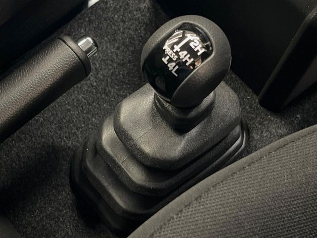 4WD�̂��Ԃł��̂ŁA�ᓹ�ł����S�ł���~��n�n��ɂ��Z�܂��̕��ȊO�ɂ��A�E�B���^�[�X�|�[�c����̕���~��n��֋A�Ȃ����@�������ɂ���������!