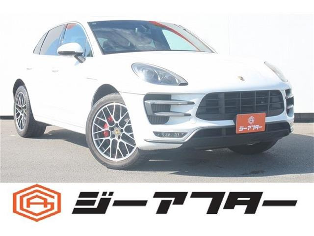 マカンターボ PDK 4WD