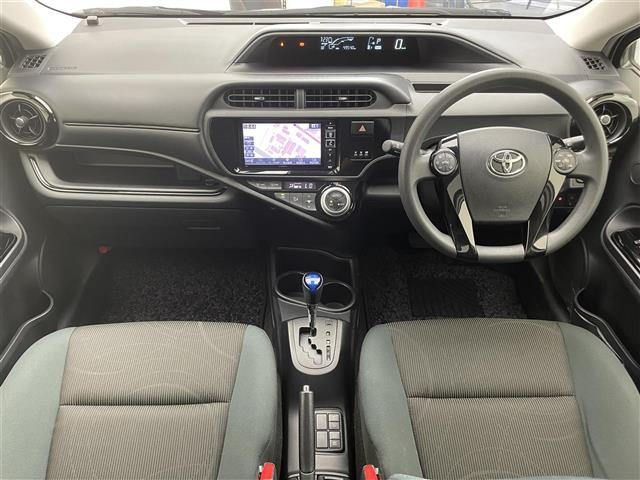 アクア1.5 S スタイルブラック
