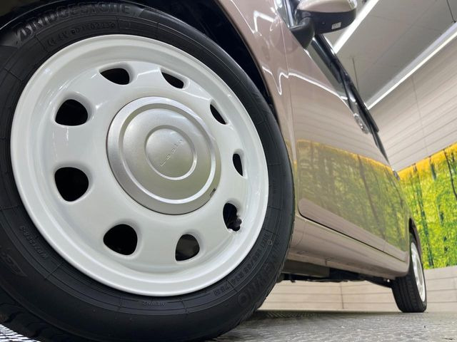 �y�����A���~�z�C�[���z�O�ςɃ}�b�`���������A���~�z�C�[���𑕒����Ă���܂��B�e��ЊO�A���~�z�C�[����A�X�^�b�h���X�^�C�����戵�����Ă���܂��B���񂲑��k����������