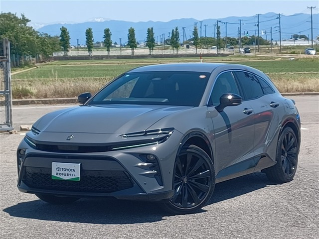 クラウンスポーツ2.5 Z E-Four 4WD