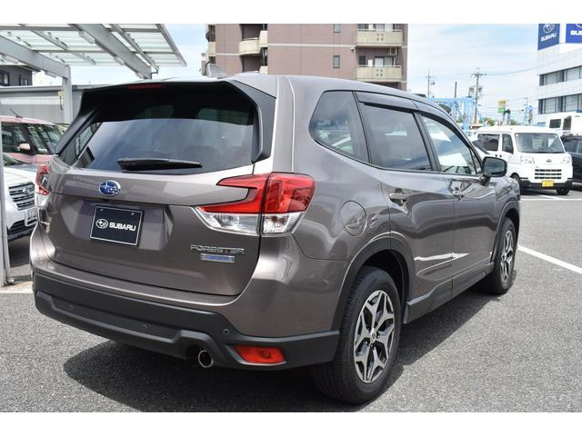 フォレスター2.0 ツーリング 4WD