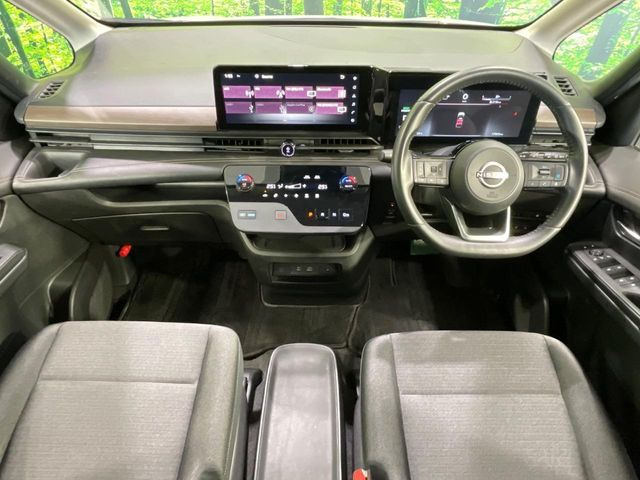 セレナ1.4 e-POWER ハイウェイスターV