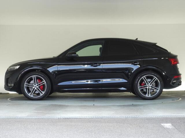 SQ5スポーツバック3.0 4WD