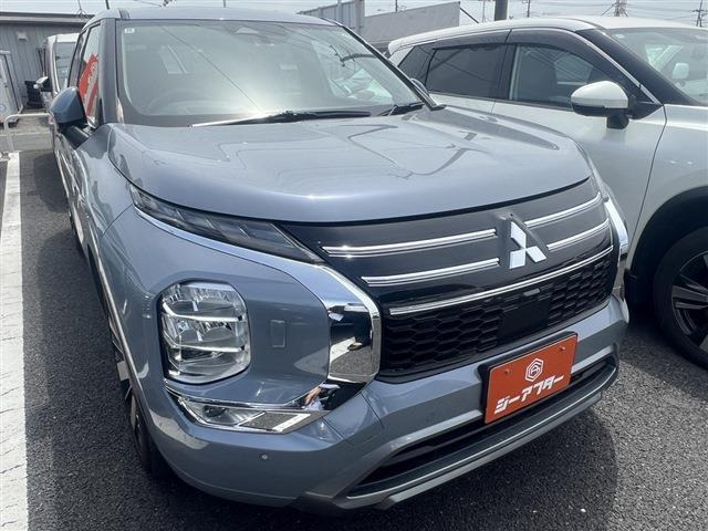 アウトランダーPHEV 2.4 P 4WD