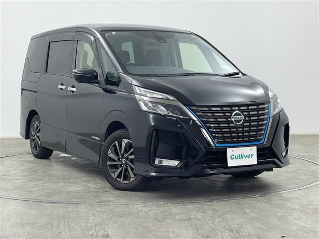 セレナ1.2 e-POWER ハイウェイスターV アーバンクロム