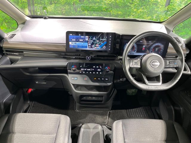 セレナ1.4 e-POWER ハイウェイスターV