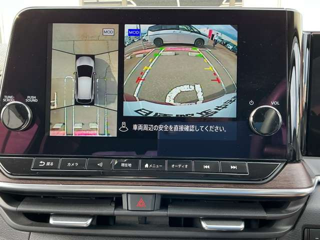 ノートオーラ1.2 G FOUR レザーエディション 4WD
