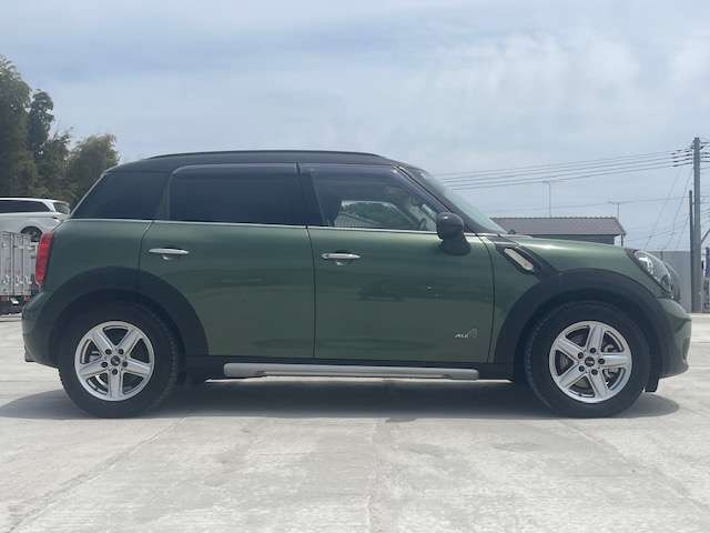 ミニクロスオーバークーパー D オール4 4WD