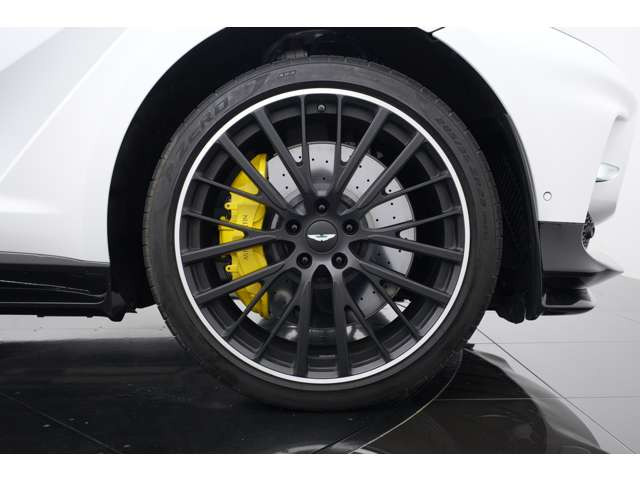 DBX707 4WD