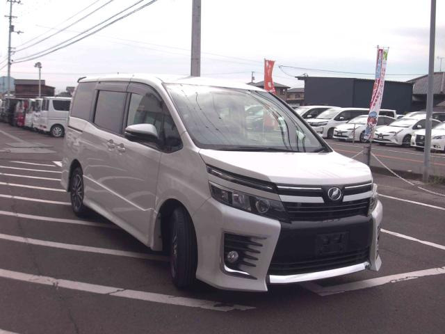 ヴォクシー2.0 ZS