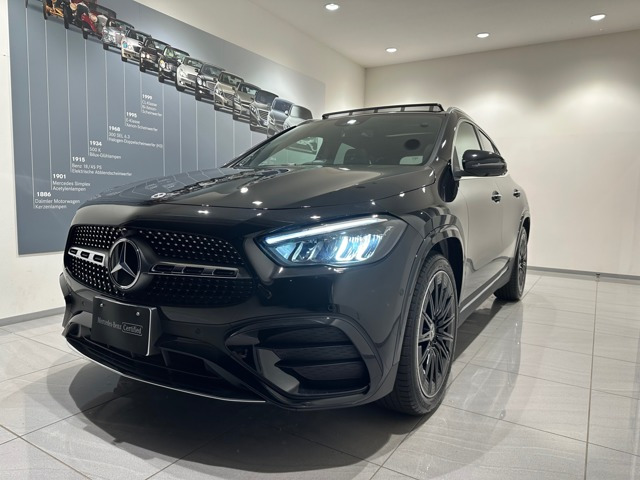 GLAクラスGLA200 d 4マチック アーバン スターズ 4WD