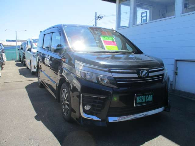 ヴォクシー2.0 ZS 煌II 4WD