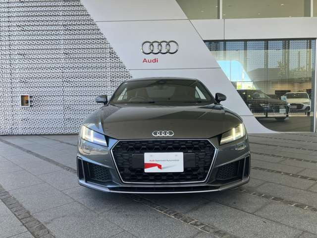 TTクーペ2.0 TFSI Sラインパッケージ