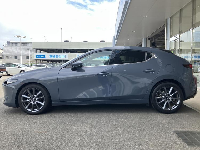 MAZDA3ファストバック1.5 15S ツーリング