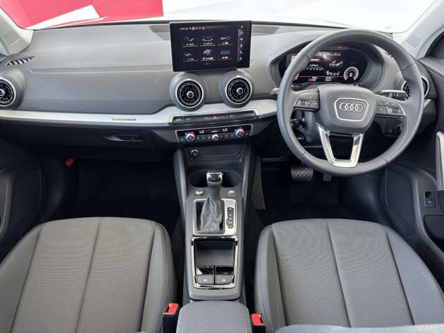 Q235 TDI クワトロ アドバンスト ディーゼル 4WD