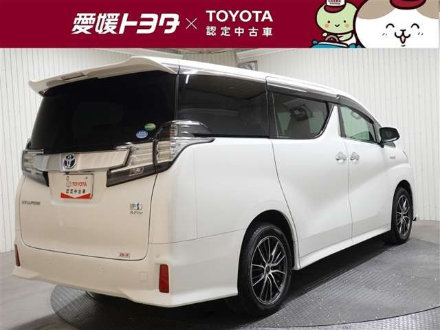 ヴェルファイアハイブリッド 2.5 ZR E-Four 4WD