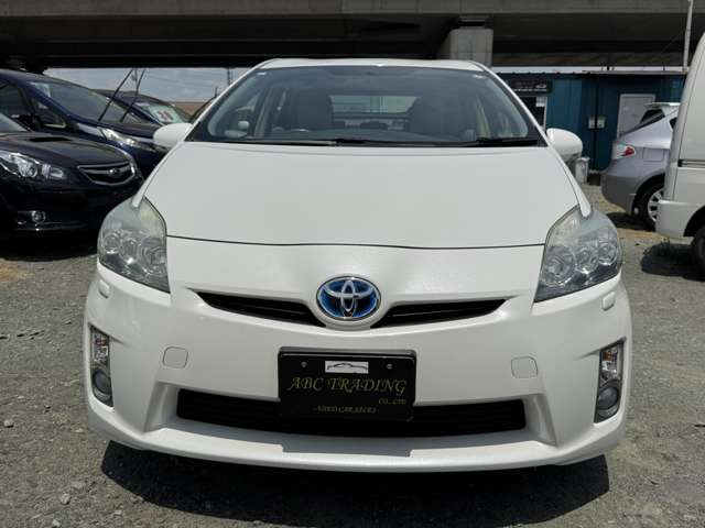 プリウス1.8 S