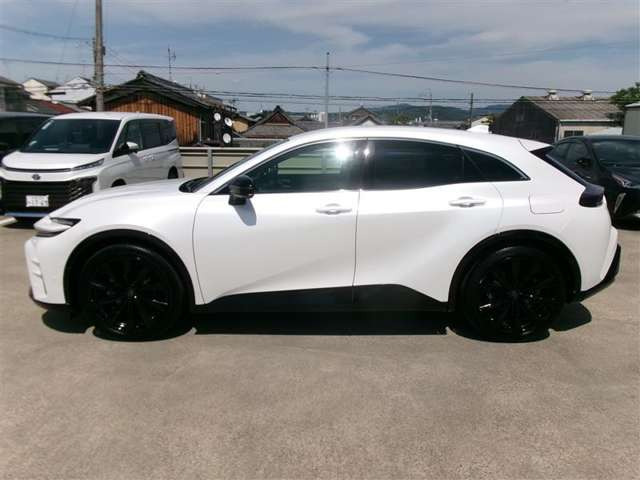 クラウンスポーツ2.5 Z E-Four 4WD