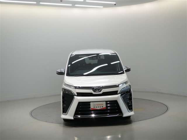 ヴォクシー2.0 ZS 煌III