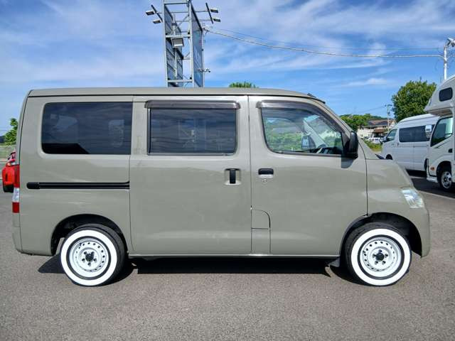 ��g�F�؍H��ɂĔ[�ԓ_�������v���܂�!�Ԍ������͂������A��ʐ����A�i�r�A�h���C�u���R�[�_�[�AETC�A�I�[�f�B�I���t���ȂǍs���Ă���܂��̂ł��C�y�ɂ����k��������!