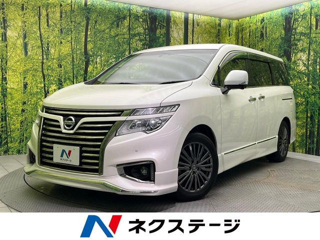 エルグランド2.5 250ハイウェイスターS ホワイトレザー アーバンクロム