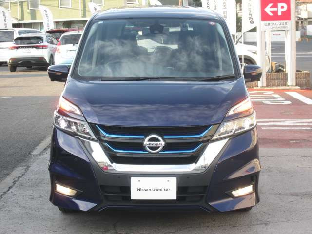 セレナ1.2 e-POWER ハイウェイスターV セカンドスライドアップシート