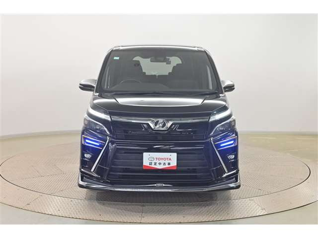 ヴォクシー2.0 ZS 煌