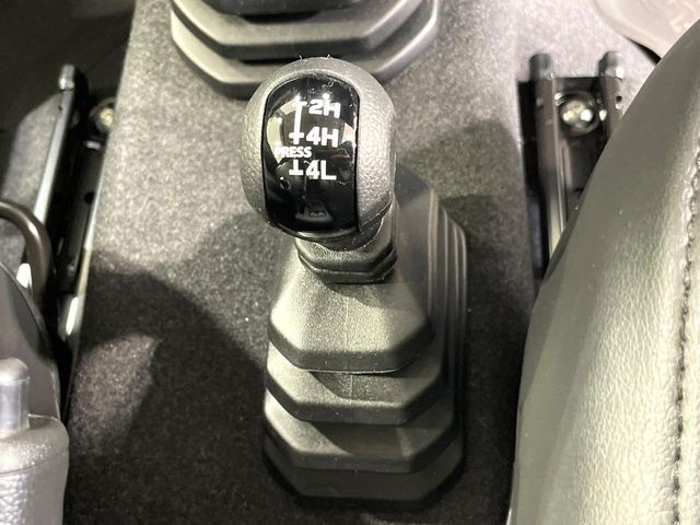 4WD�̂��Ԃł��̂ŁA�ᓹ�ł����S�ł���~��n�n��ɂ��Z�܂��̕��ȊO�ɂ��A�E�B���^�[�X�|�[�c����̕���~��n��֋A�Ȃ����@�������ɂ���������!