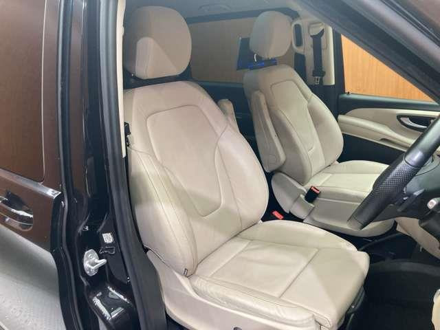 VクラスV220d アバンギャルド ロング AMGライン