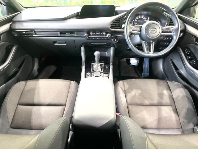 MAZDA3ファストバック1.8 XD プロアクティブ ツーリング セレクション