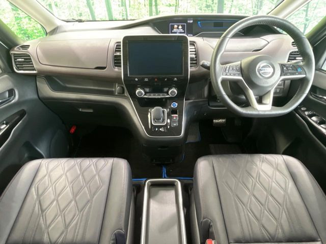 セレナ1.2 e-POWER ハイウェイスターG
