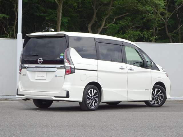 セレナ1.2 e-POWER ハイウェイスターG
