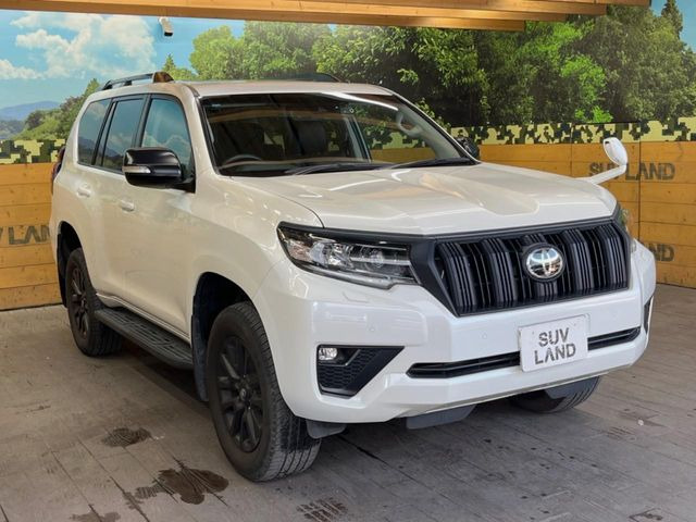 �������x�̃K���X�疌�ŝ����͂������A�㎿�ȃc���E����������B���O����_���J�����؂Ȉ��Ԃ�ی삵�A�F�����E�򉻂�h�~�B�u�e�X�v���b�V���R�[�g�v�A�u�e�v���~�b�T�R�[�g�v���炨�I�т��������܂��B