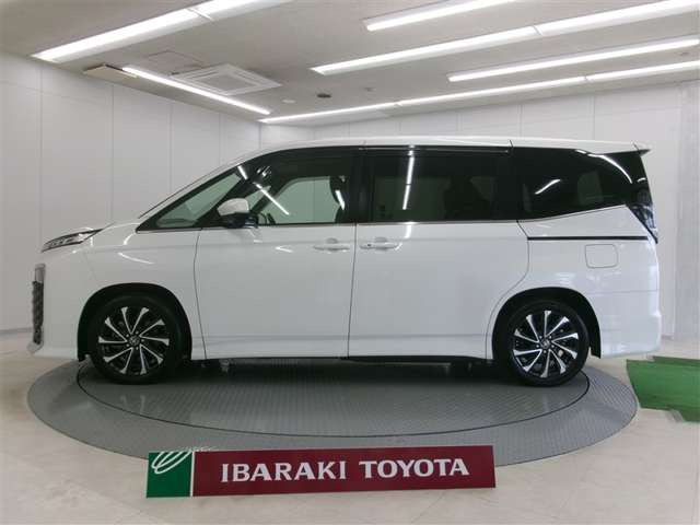 ヴォクシー