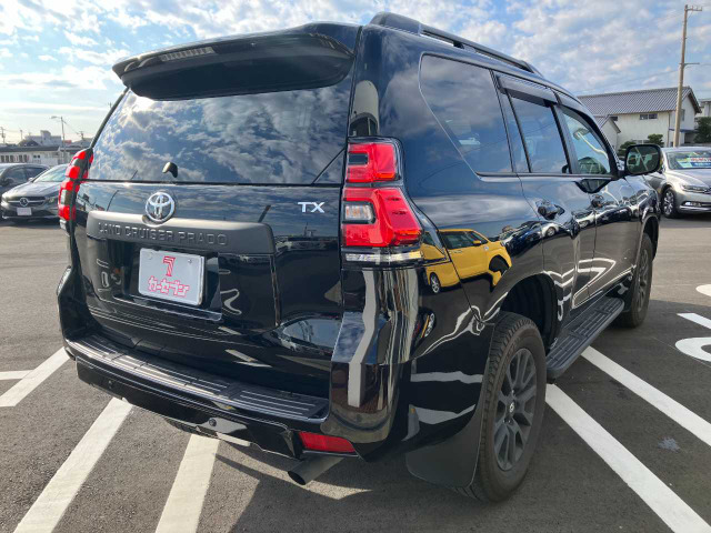 ランドクルーザープラド2.7 TX Lパッケージ マットブラック エディション 4WD