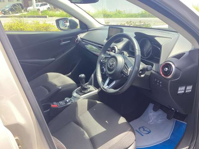 MAZDA21.5 15S ブラックトーンエディション