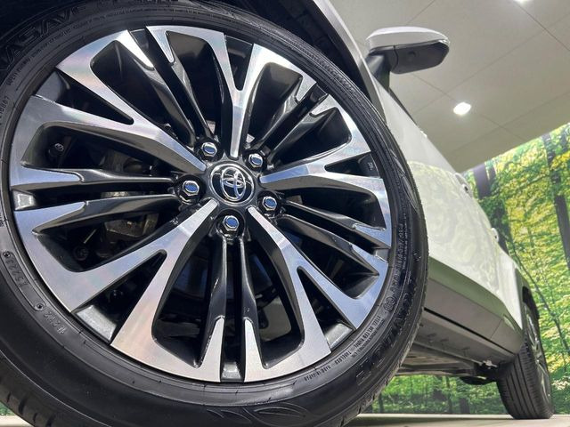 �y����18�C���`�A���~�z�C�[���z�O�ςɃ}�b�`���������A���~�z�C�[���𑕒����Ă���܂��B�e��ЊO�A���~�z�C�[����A�X�^�b�h���X�^�C�����戵�����Ă���܂��B���񂲑��k����������