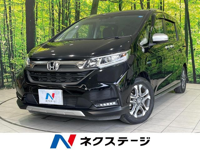 フリード1.5 ハイブリッド クロスター ホンダセンシング