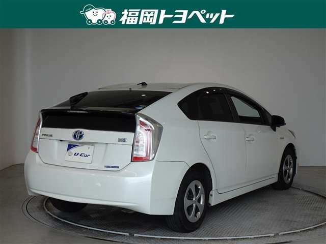 プリウス1.8 S