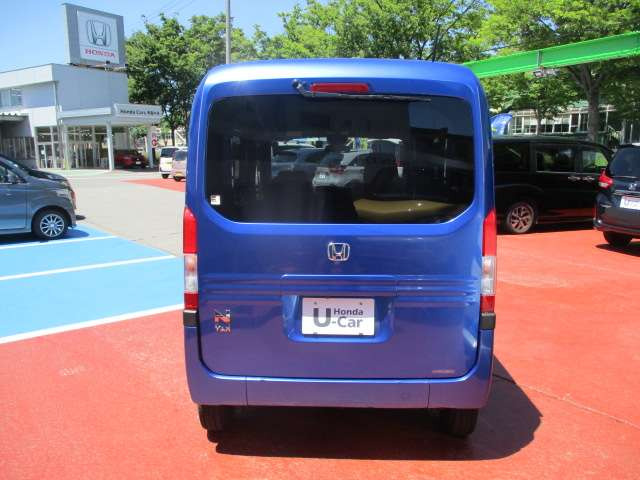 N-VAN+スタイル ファン 4WD