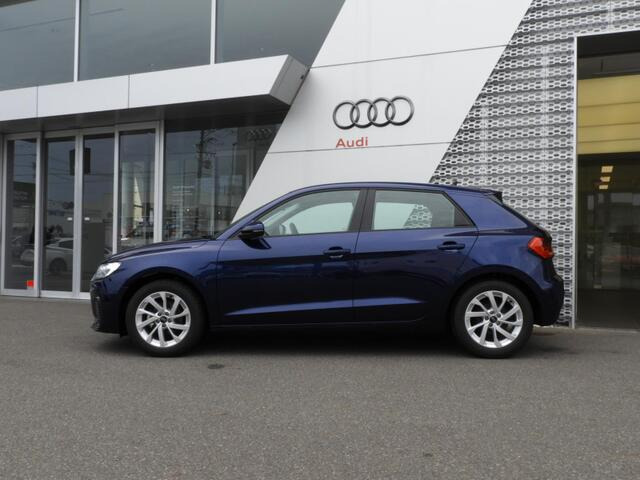A1スポーツバック25 TFSI アドバンスド