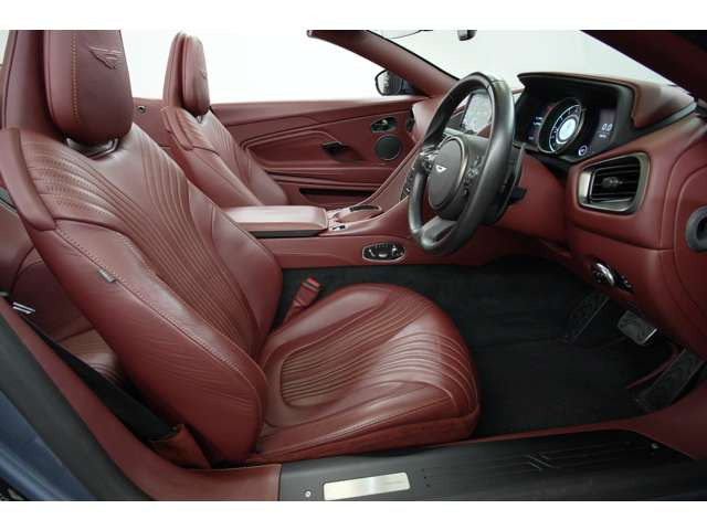 DB11ヴォランテV8