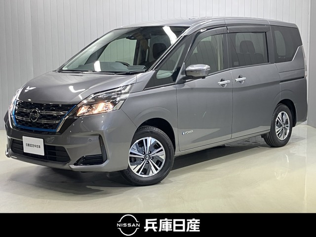 セレナ1.2 e-POWER XV