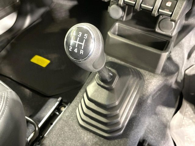 ジムニーシエラ1.5 JL 4WD