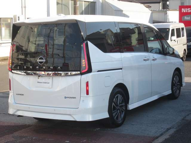 セレナ1.4 e-POWER ルキシオン